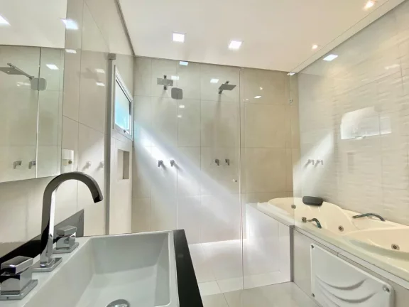 Imagem TRIPLEX A VENDA DAMHA IV