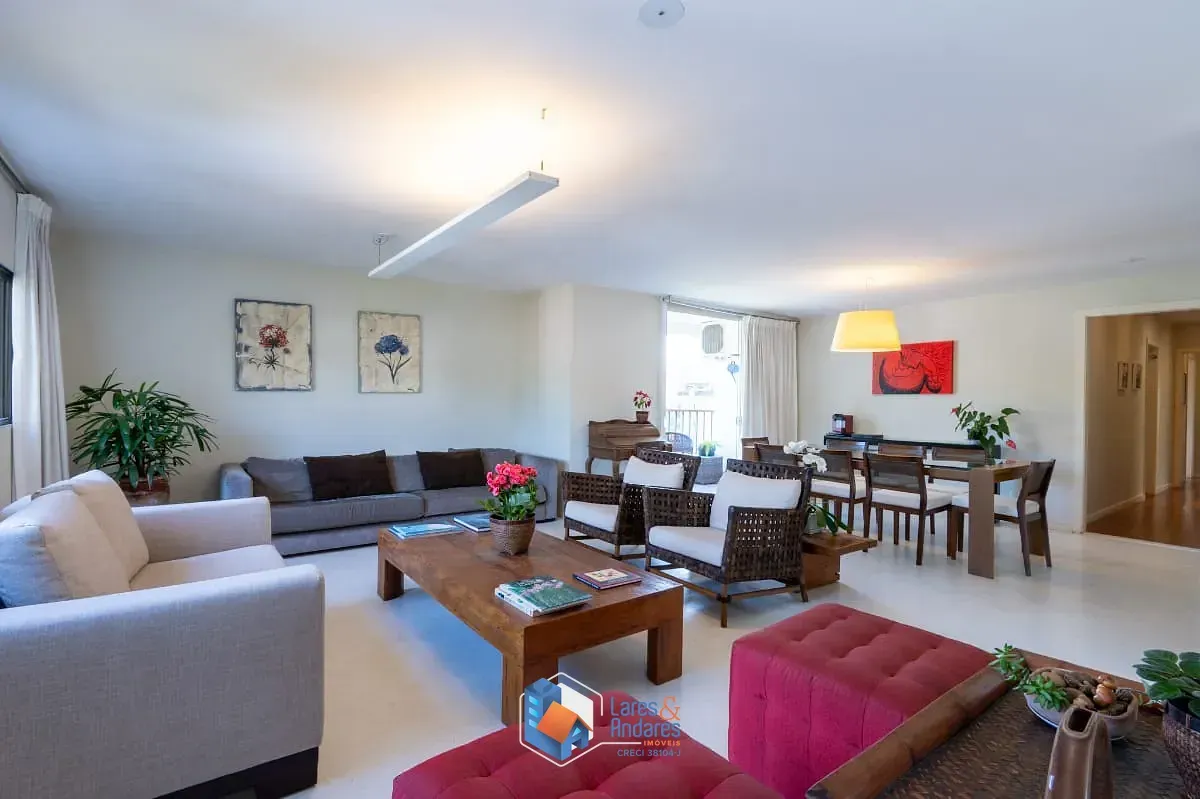 Imagem Apartamento para venda em Real Parque com 3 quartos, sendo 3 suítes, 232m²