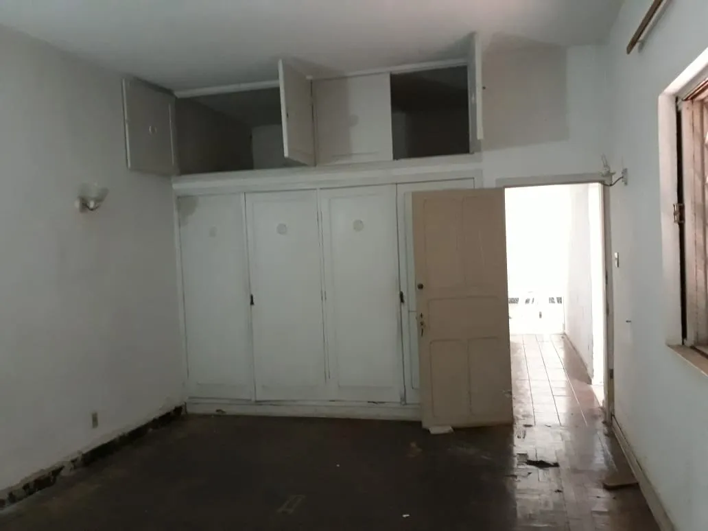 Imagem Casa à venda 4 Quartos, 1 Vaga, 1000M², Centro, Taubaté - SP