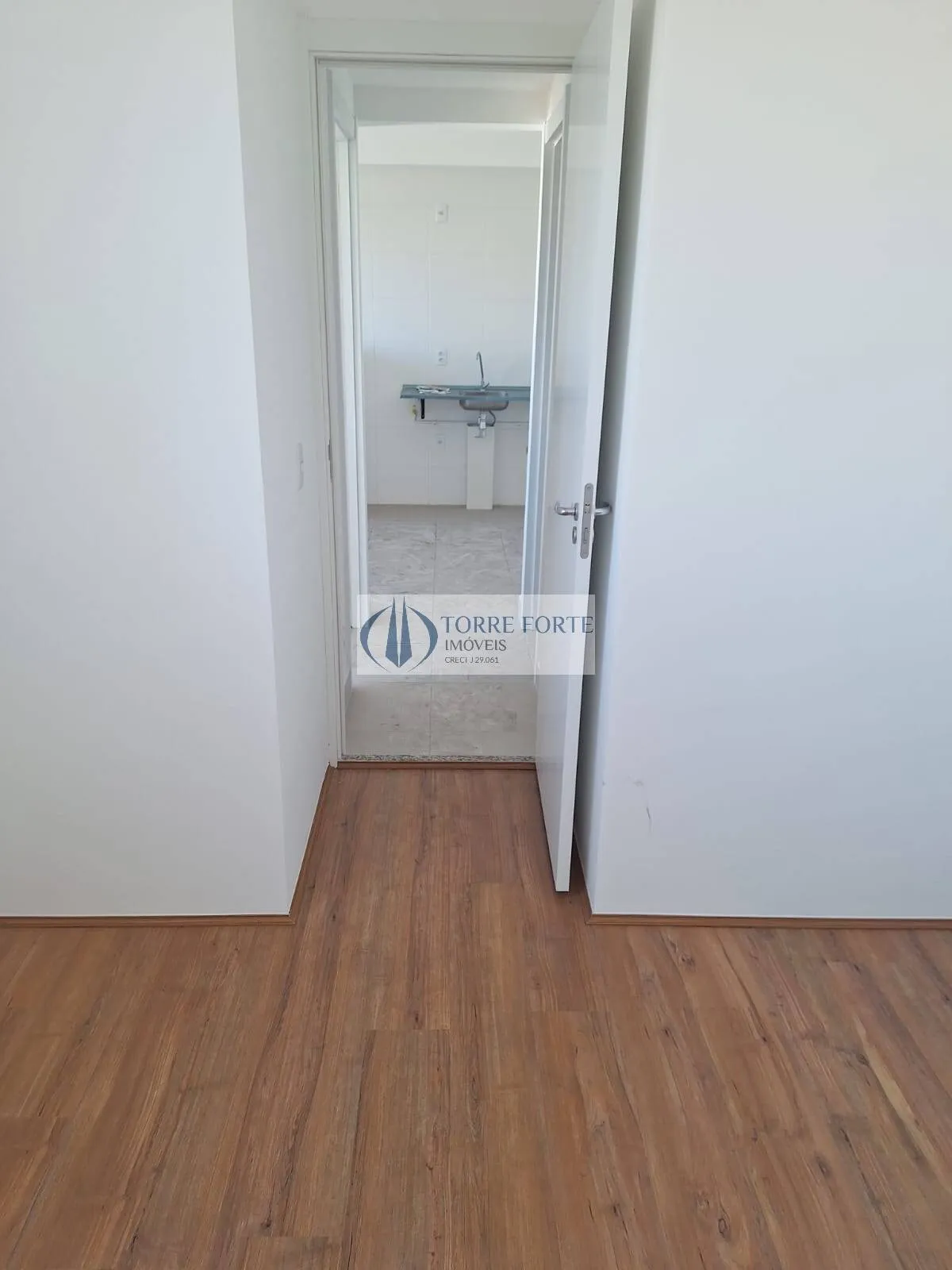 Imagem Apartamento com 2 dormitórios sem vaga em Itaquera.