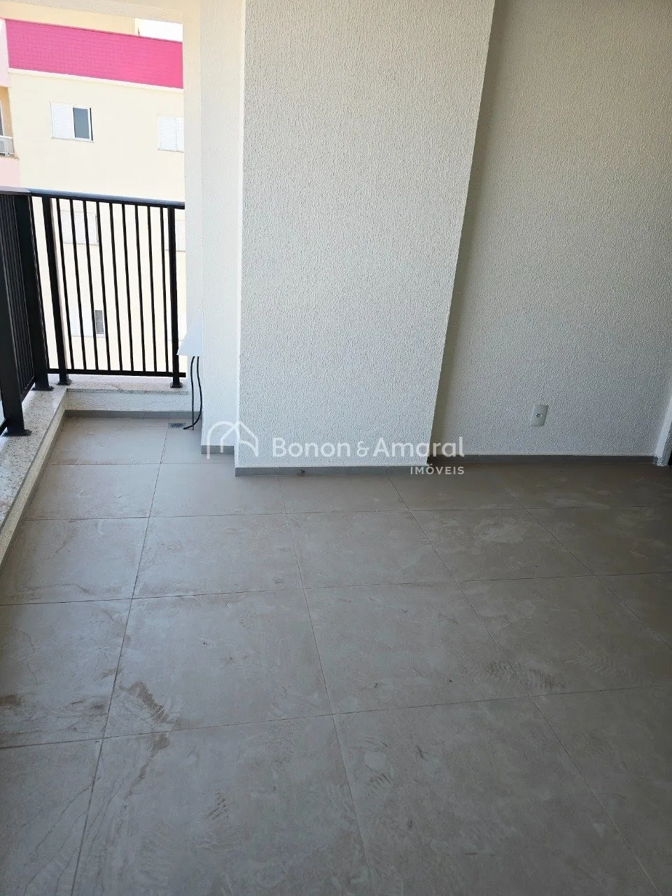 Imagem Apartamento com 3 quartos ( sendo 1 suíte), andar alto, Condomínio Amati, Paulínia