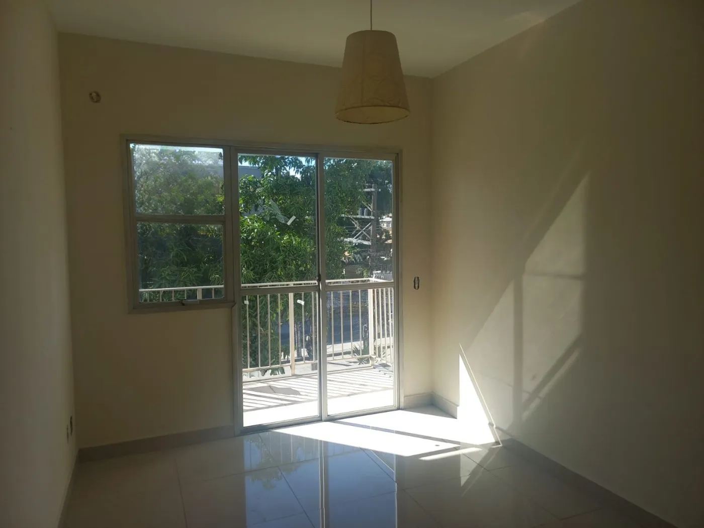 Imagem Apartamento para Venda em Rio de Janeiro, Praça Seca, 2 dormitórios, 1 banheiro, 1 vaga