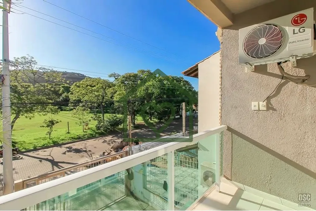 Imagem Encantador Sobrado com Vista para a Natureza na Zona Sul Completo e Pronto para Morar! Descubra o pr...