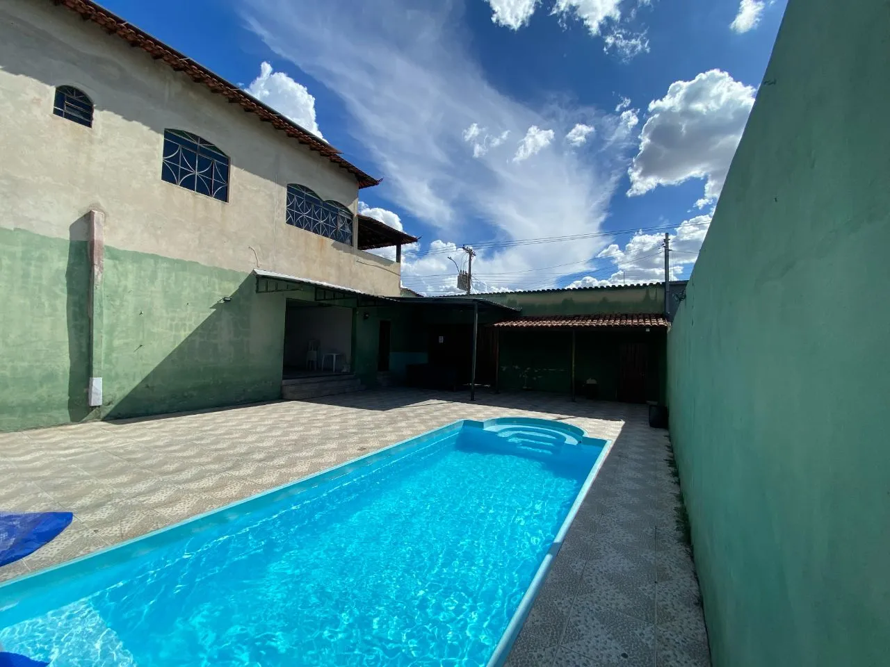 Casa Comercial