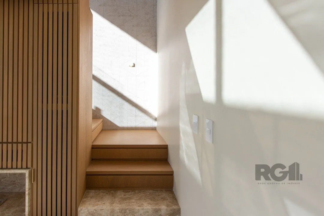 Imagem Duplex para Venda - 128.73m², 3 dormitórios, sendo 1 suites, 3 vagas - Cristal