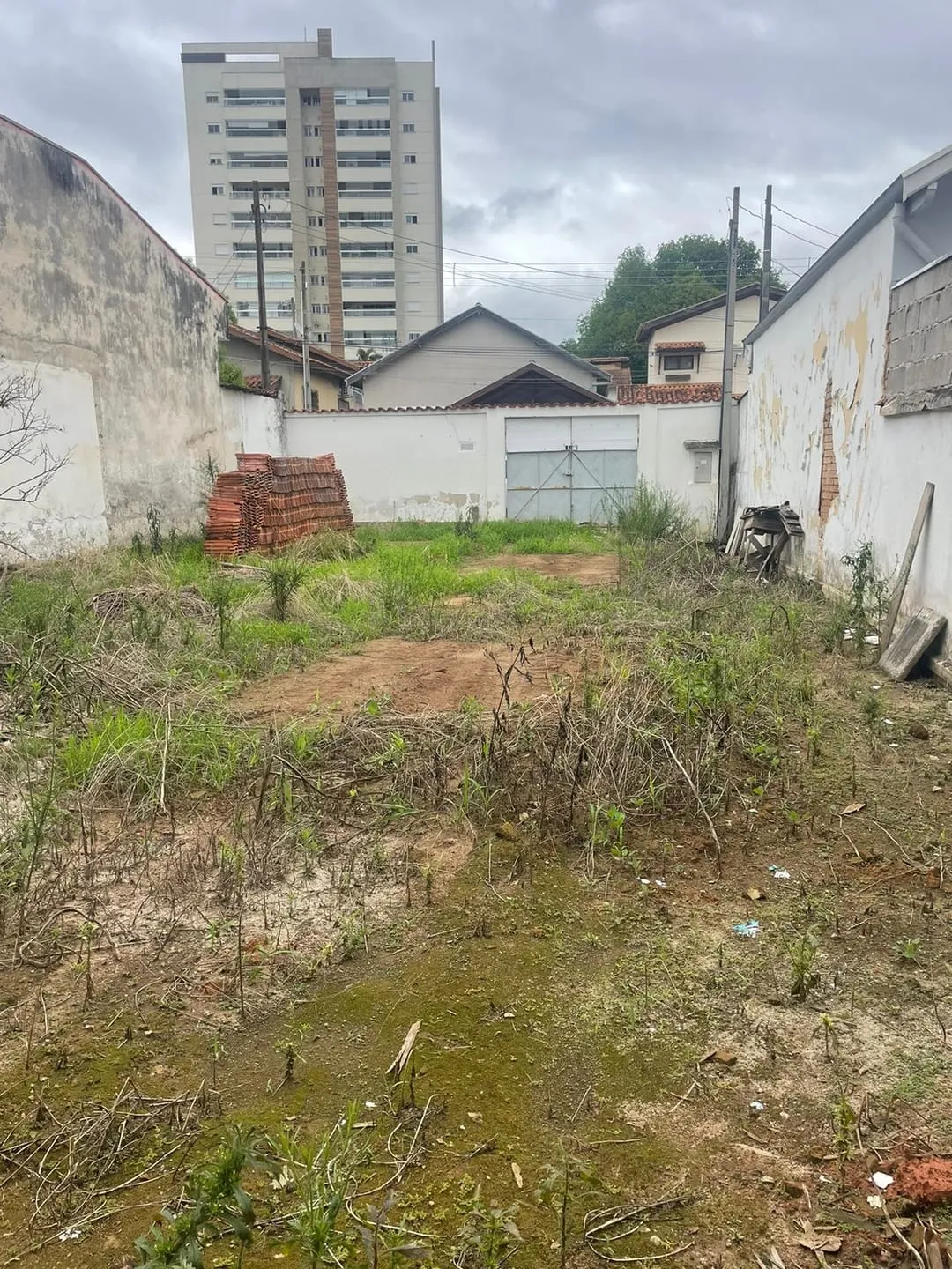 Imagem Terreno à venda 172M², Bosque da Princesa, Pindamonhangaba - SP