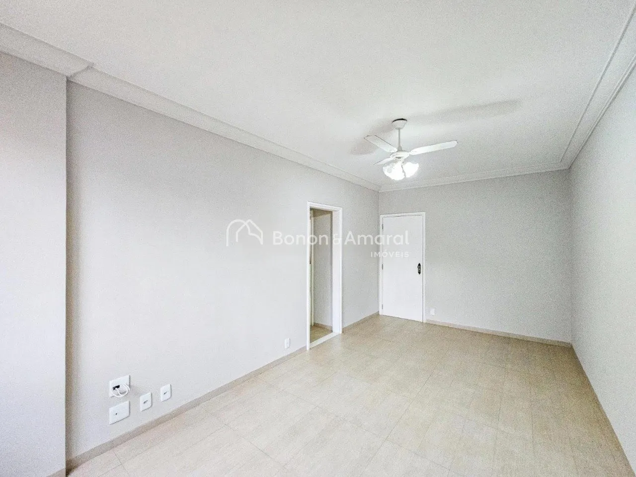 Imagem Apartamento Reformado à Venda no Centro de Campinas - Edifício Antônio Lourenço