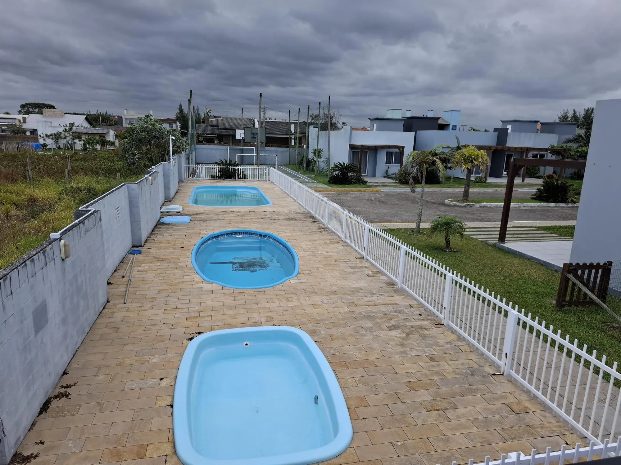 Imagem GEMINADO 3 DORMITÓRIOS CONDOMÍNIO GIRASSOL - PASSO DE TORRES SC