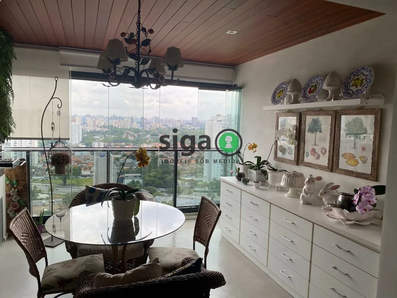 Foto do imóvel Apartamento á venda com 2 dormitórios com 1 suíte e 2 vagas no Jardim Caravelas