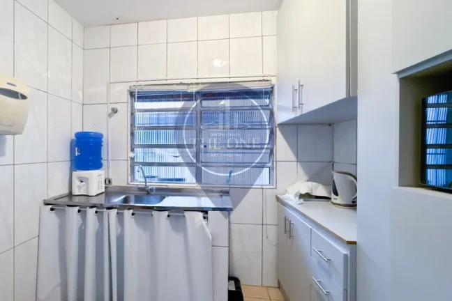 Imagem Prédio Comercial à Venda em São Paulo-SP, Bairro Liberdade, Com 6 Banheiros!