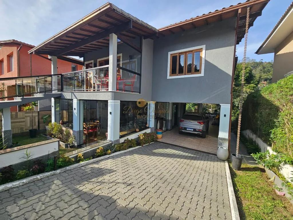 Imagem Casa em Condomínio para Venda em Teresópolis / RJ no bairro Posse