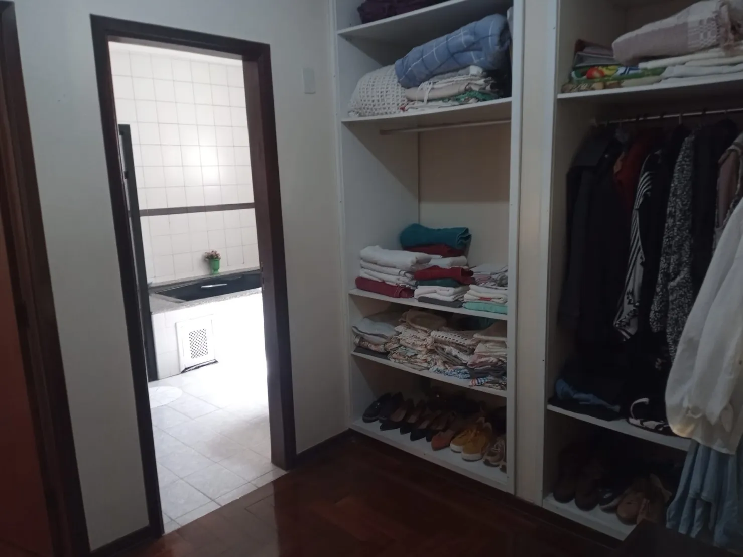 Imagem Casa à venda 4 Quartos, 1 Suite, 2 Vagas, 822.7M², Vila Bourghese, Pindamonhangaba - SP