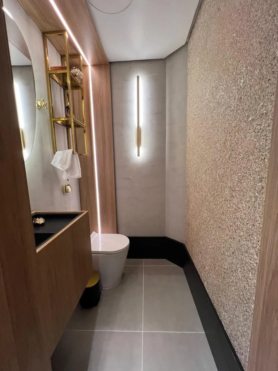 Imagem Casa em condomínio fechado para venda no bairro Jardim Isabel, com aproximadamente 204m² de área privativa,.