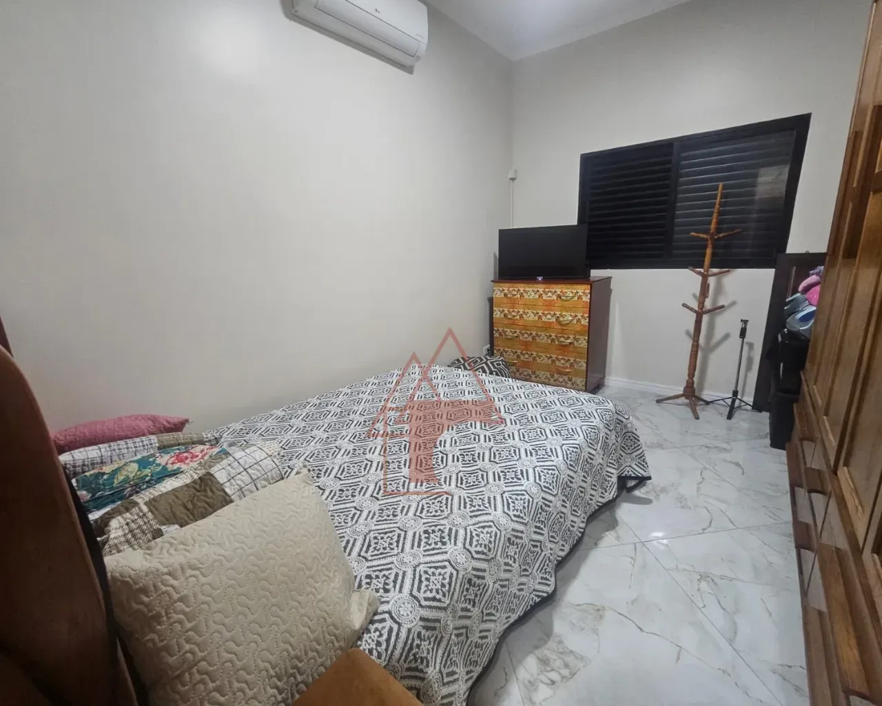 Imagem Casa com 2 Quartos à Venda, 91,5 m² em Tupi - Praia Grande