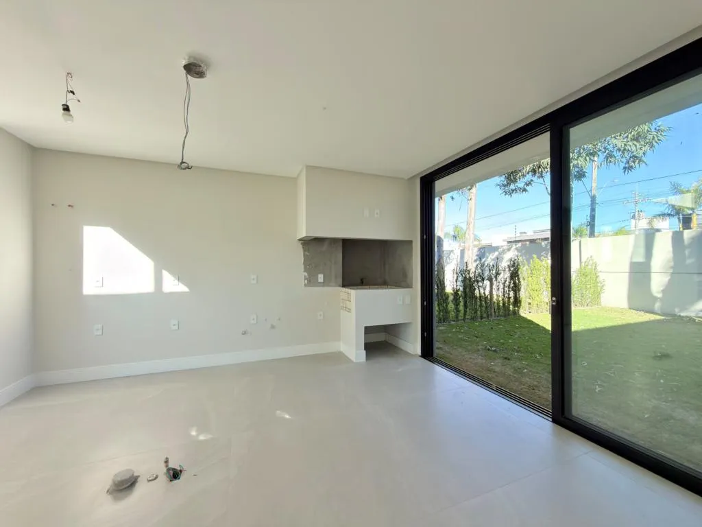 Imagem Casa em Condominio 3 Dormitórios - Bairro Atlantida