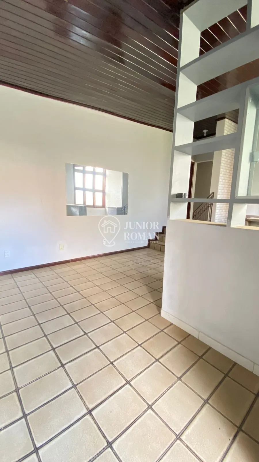 Imagem CASA COM SALÃO COMERCIAL 517M2 NO BAIRRO SANDRA REGINA - BARREIRAS/BA