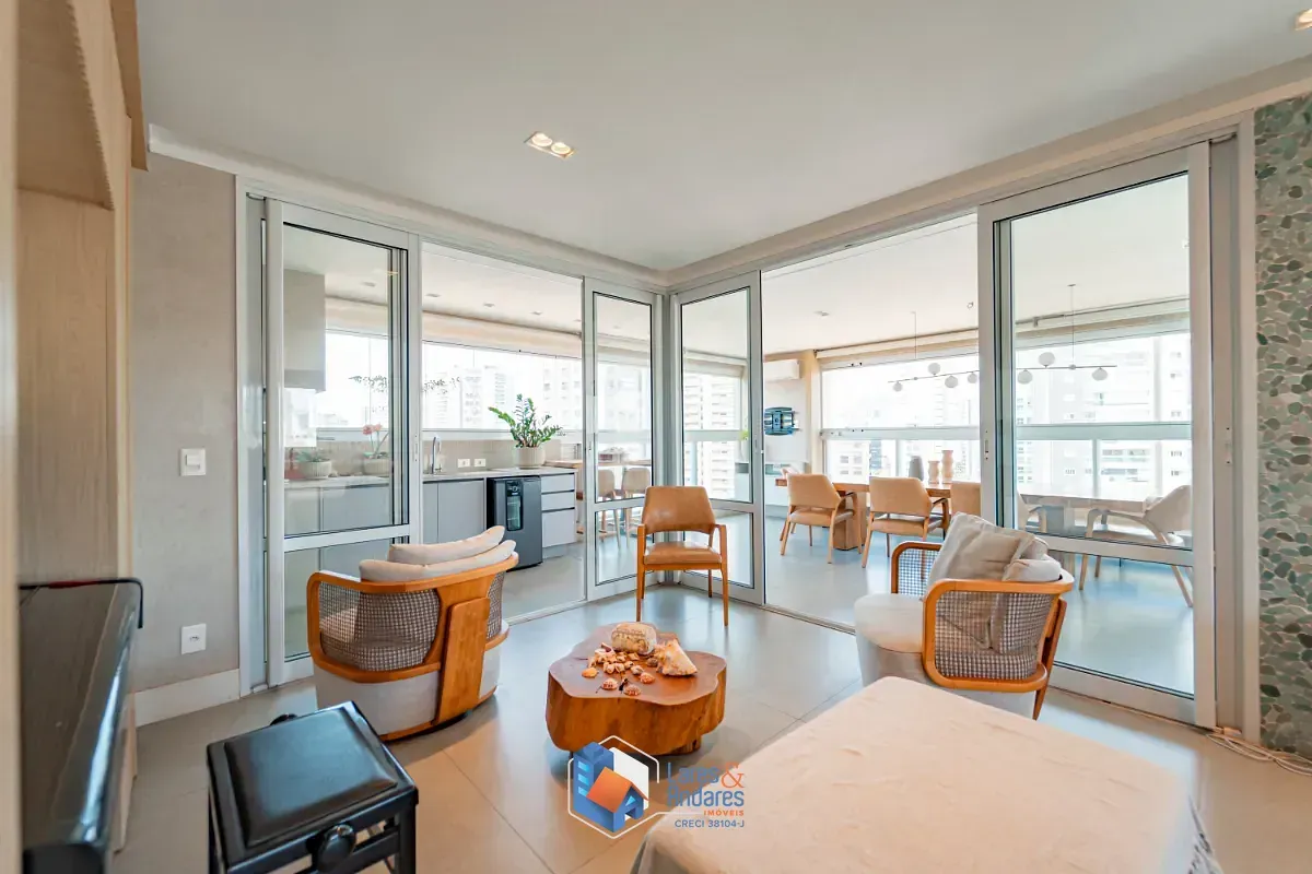 Imagem Apartamento para venda em Aclimação com 4 quartos, sendo 4 suítes, 276m²