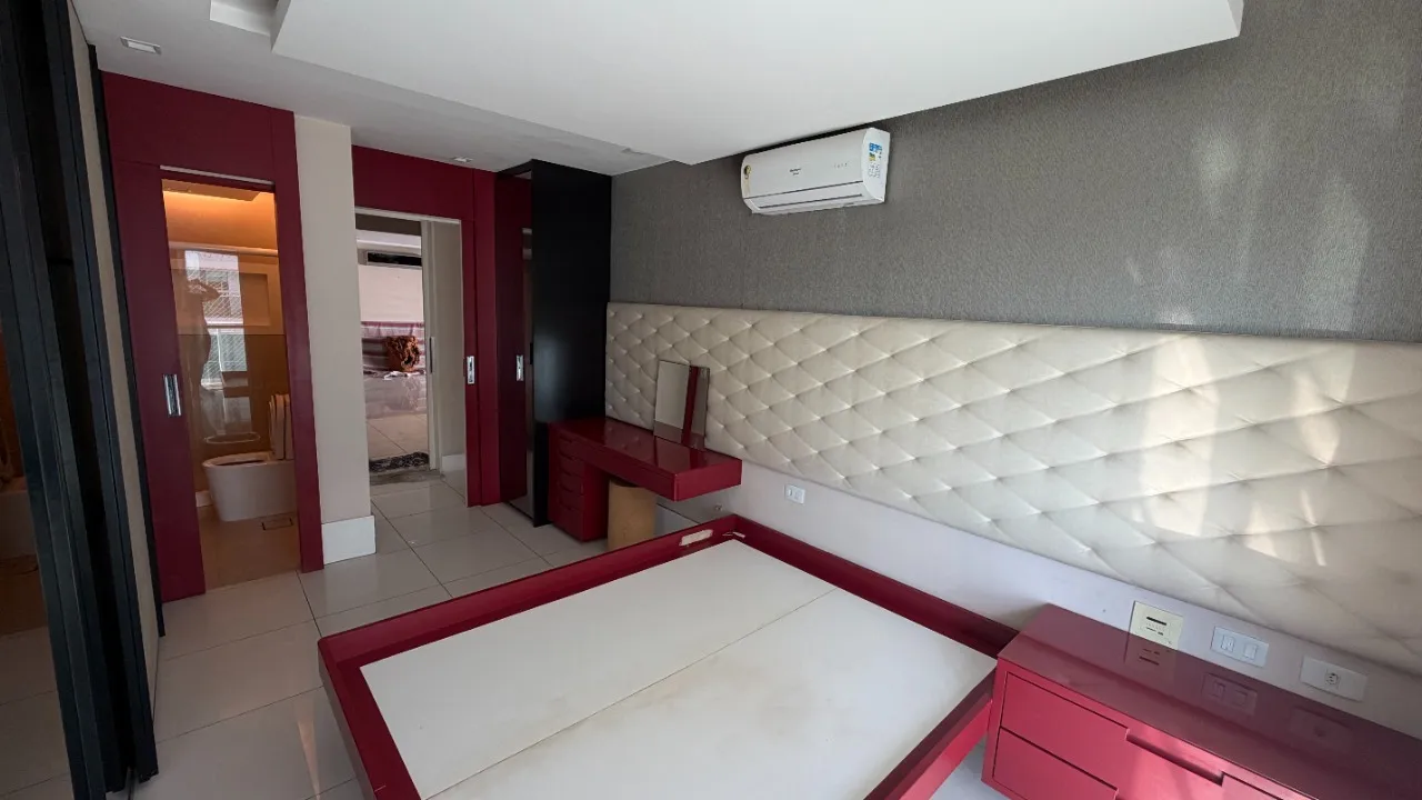 Imagem Excelente apartamento de frente à venda na Barra da Tijuca, dispondo de 157 m² de área construíd...