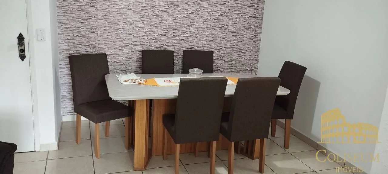 Imagem Apartamento com 2 dormitórios à venda, 70 m² por R$ 320.000,00 - Tupi - Praia Grande/SP