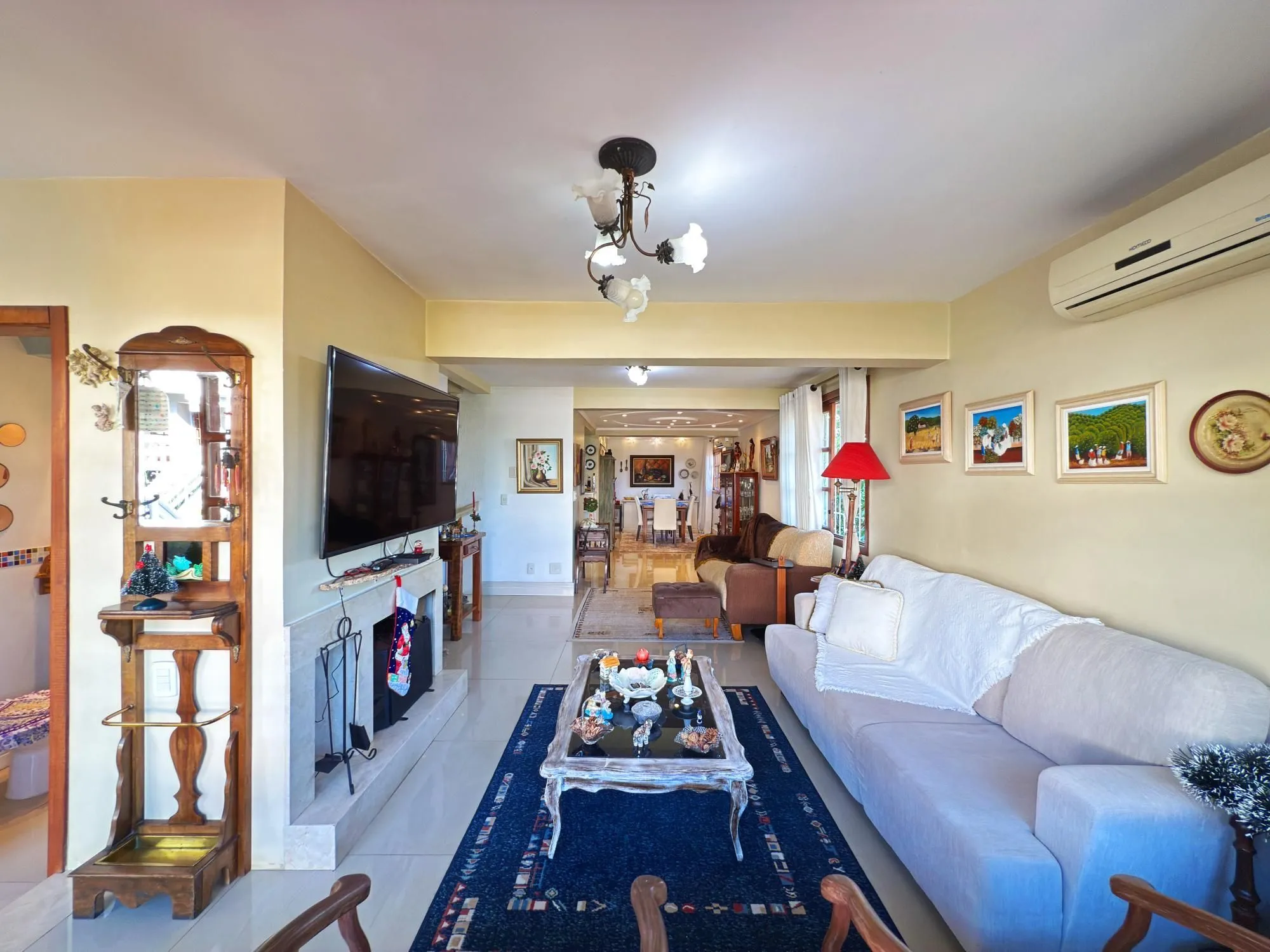 Imagem Casa em condomínio bairro Tristeza, com 185m² privativos.