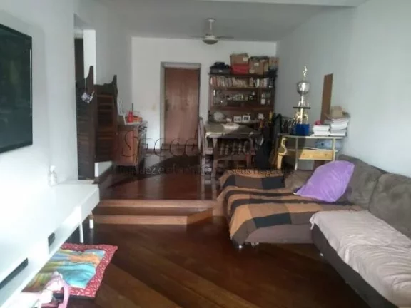 Imagem Apartamento para venda em Santos, Rua Particular Lelia.