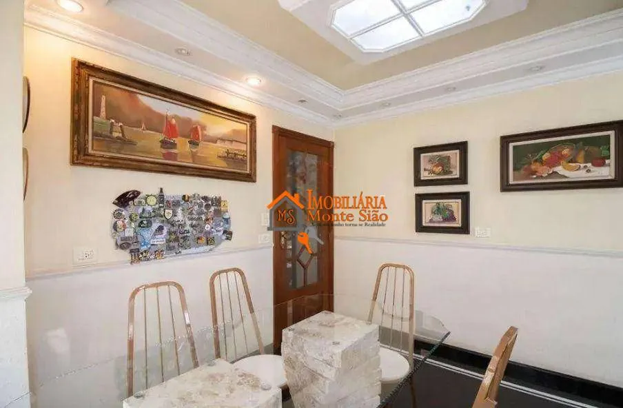 Imagem Sobrado com 3 dormitórios, 425 m² - venda por R$ 2.000.000,00 ou aluguel por R$ 11.500,00/mês - Jardim Maia - Guarulhos/SP