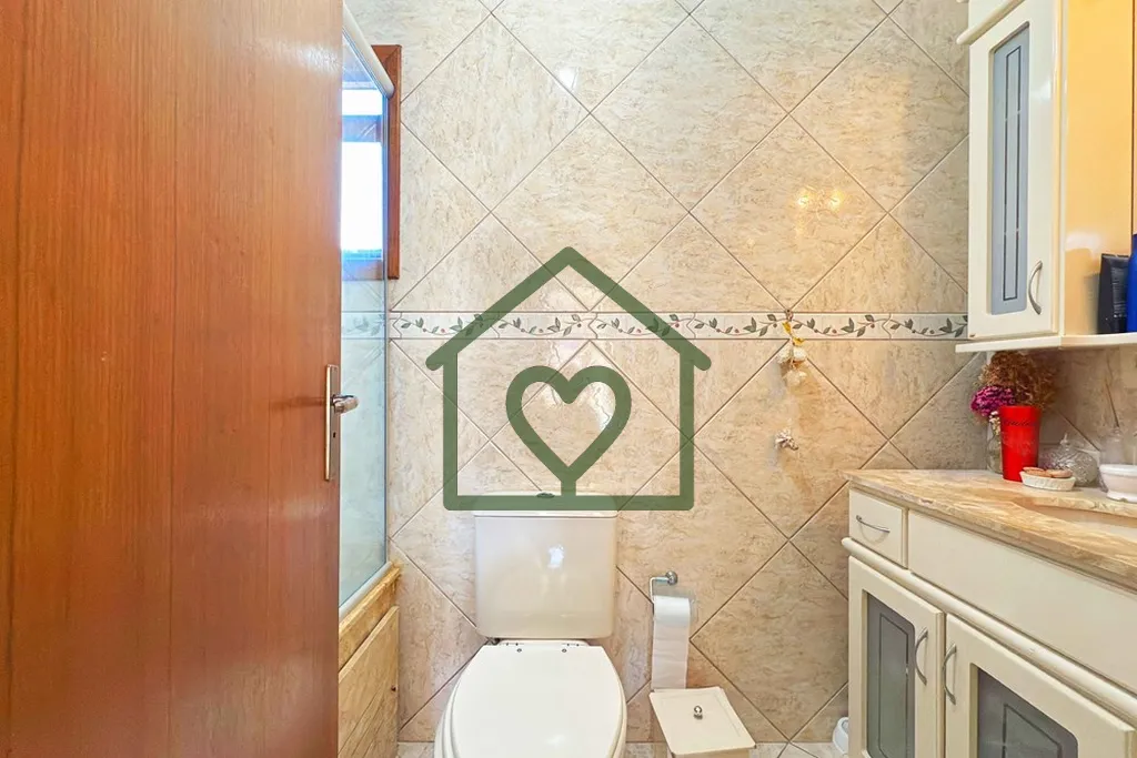 Imagem casa em condomínio, projetada para oferecer conforto, praticidade e ambientes acolhedores para toda...