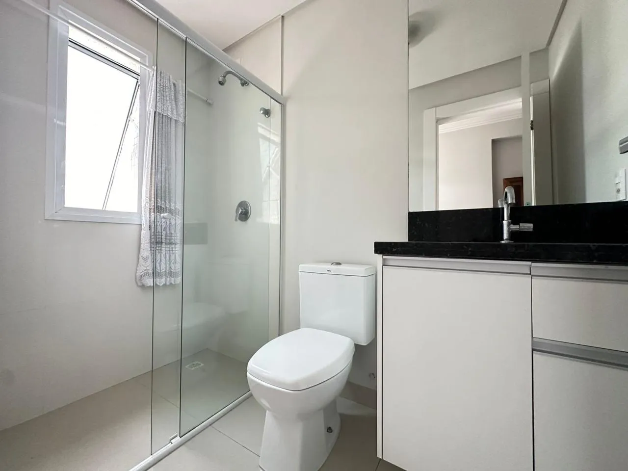 Imagem Apartamento à venda com 169m2 por R$ 2.300.000,00