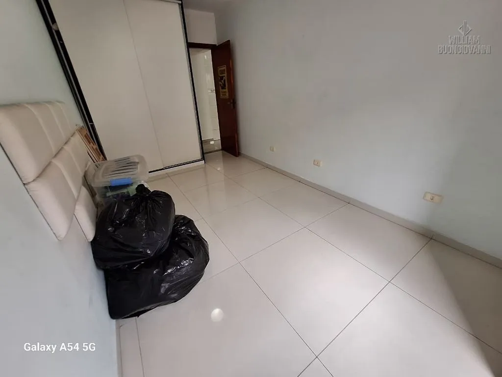 Imagem Casa sobreposta alta 4 dormitórios sendo 1 suíte TUDE BASTOS