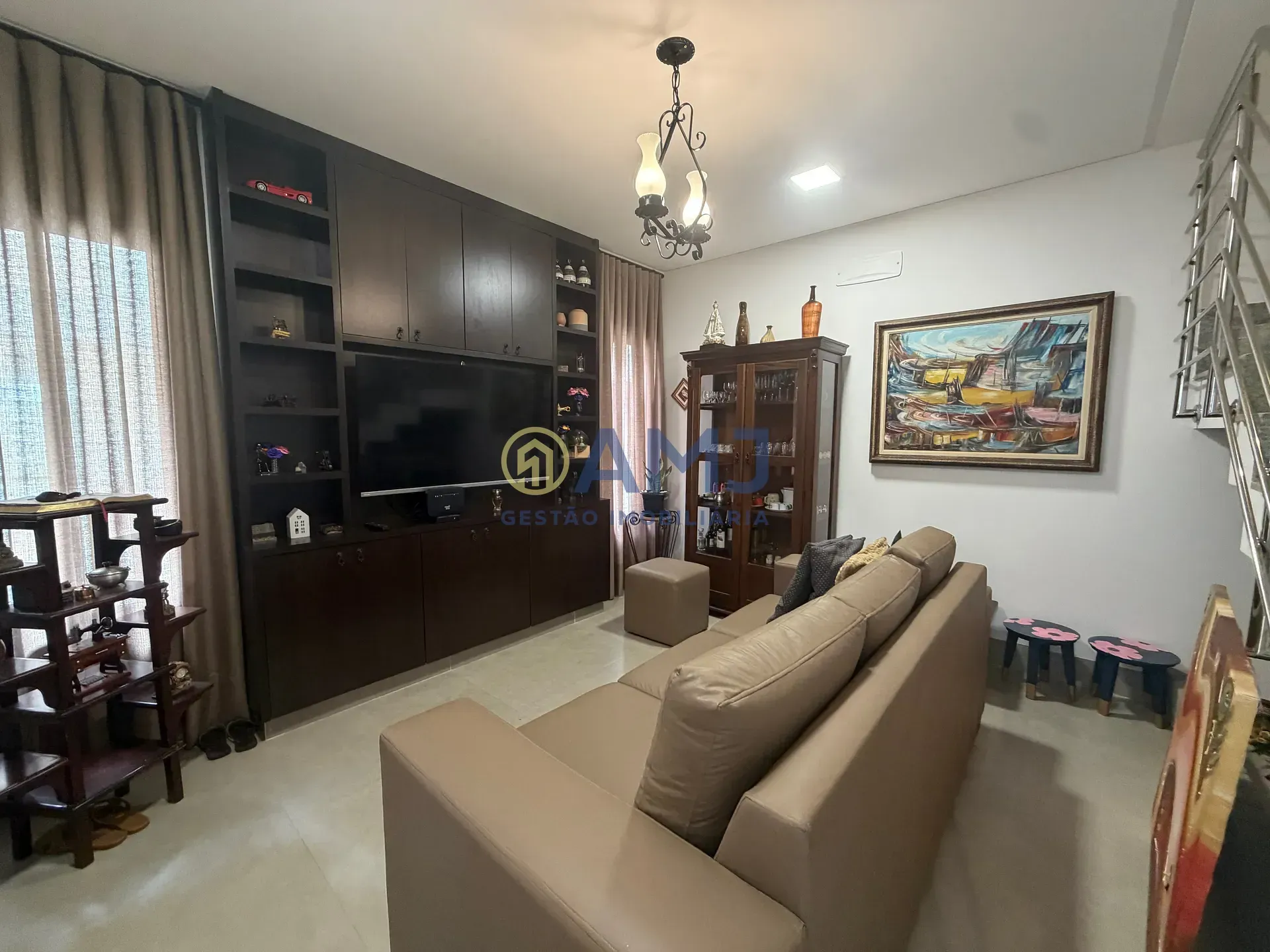 Imagem SOBRADO SEMI-NOVO À VENDA NO HOUSE GARDEN CASCAVEL | JARDIM ATLÂNTICO | GOIÂNIA