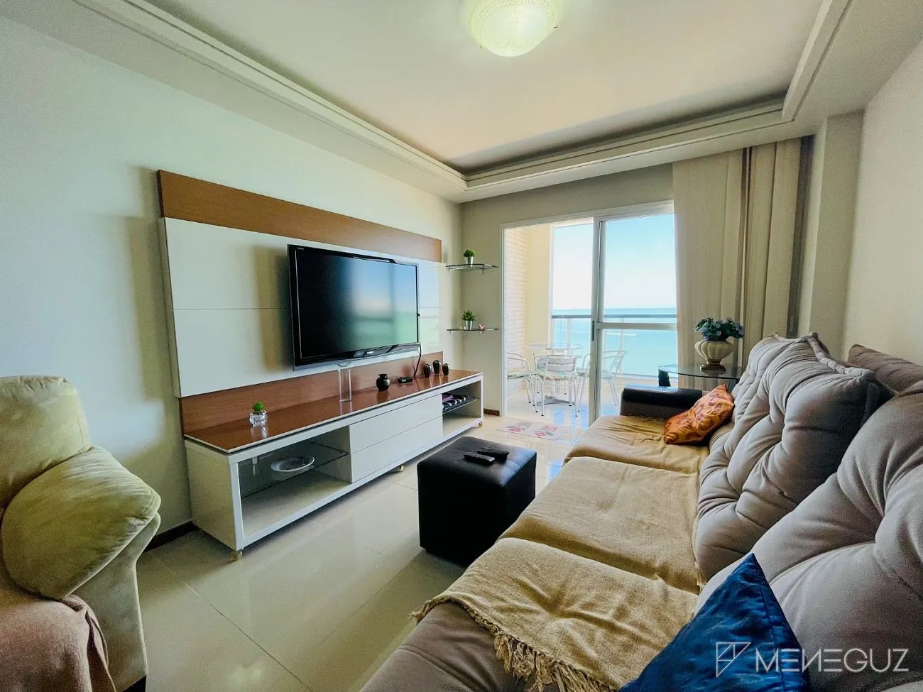 Imagem APARTAMENTO 3 QUARTOS DE FRENTE TOTAL PARA O MAR DA PRAIA DO MORRO, TOTALMENTE MOBILIADO