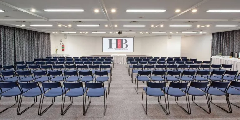 Imagem Flat disponível para locação no Ninety Hotel, com 33m², 1 dormitório e 1 vaga