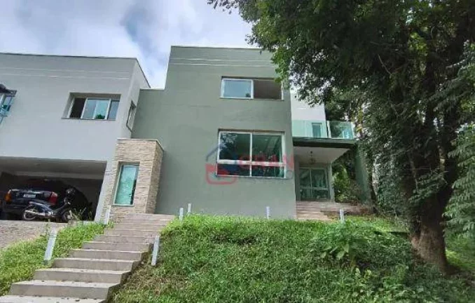 Foto do imóvel Casa Alto Padrão para Aluguel em Condomínio Fechado com Bosque Privativo