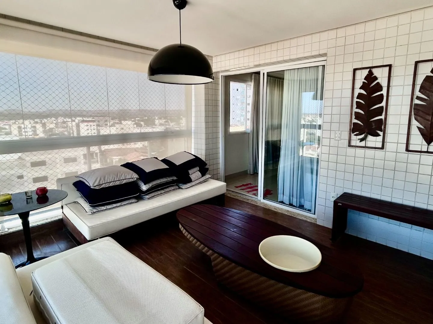 Imagem Apartamento com 3 dormitórios para alugar, 160 m² por R$ 6.800/mês - Centro - Patos de Minas/MG