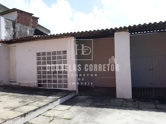 Imagem Casa Solta com Quintal 10x30 em Ouro Preto - Olinda | 2 Quartos