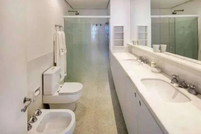 Imagem Apartamento Classe AA varanda fechada vista mar andar alto Souza Lima