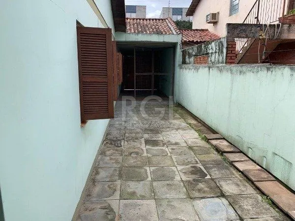 Imagem Casa no bairro Jardim Botânico de 3 dormitórios