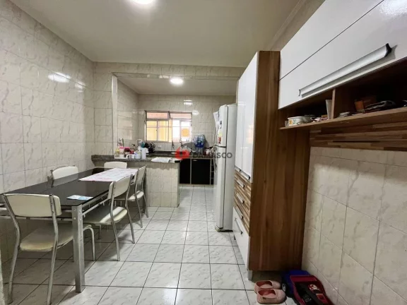 Imagem Imóvel com 2 Casas à venda, Nova Gerty, São Caetano do Sul, SP
