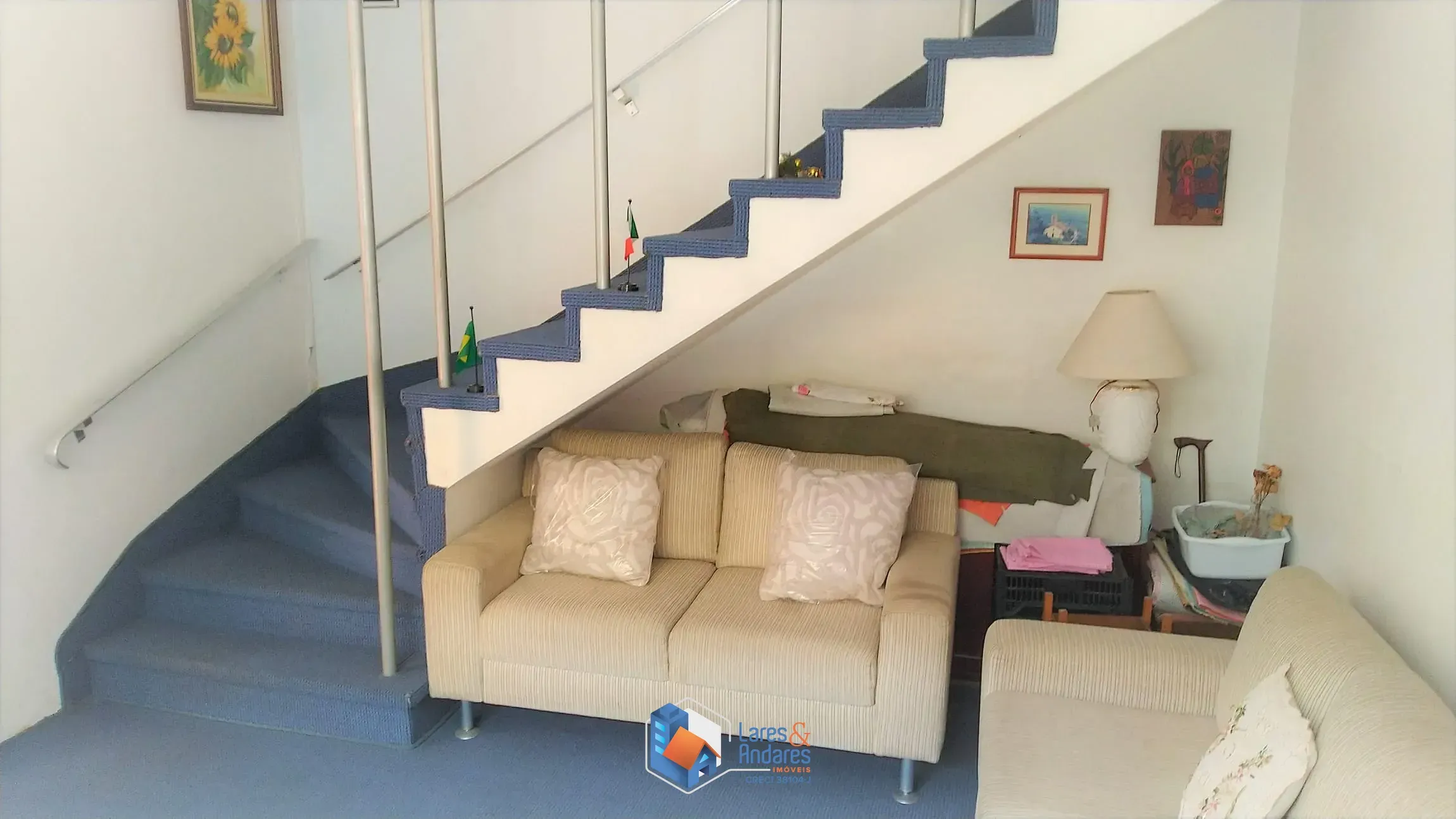 Imagem Sobrado à venda, com 360m de terreno na Casa Verde, com 4 dorm. 1 suíte, 2 salas, amplo terraço com salão de festas e 4 vgs de garagem. Oportunidade!