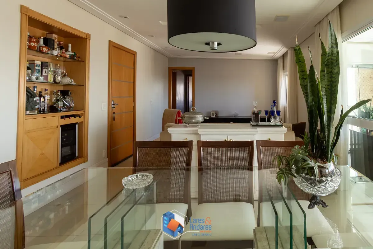 Imagem Apartamento para venda em Chácara Santo Antônio (Zona Leste) com 3 quartos, sendo 2 suítes, 179m²