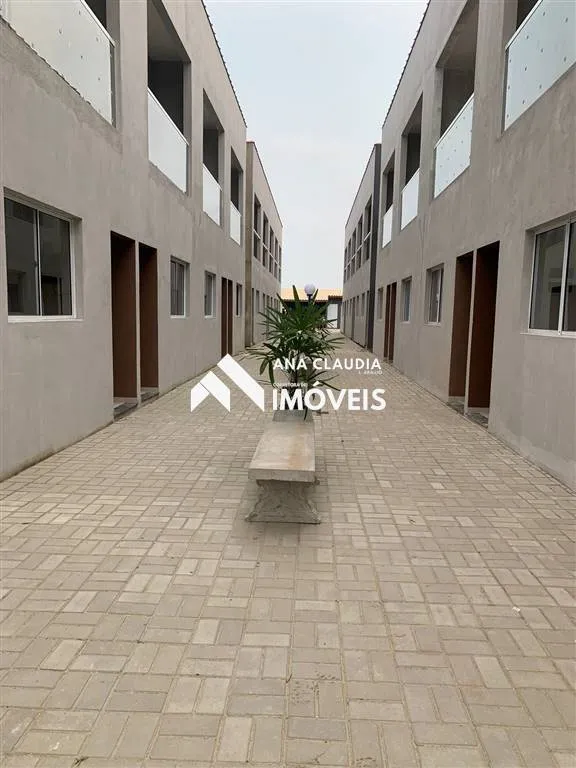 Imagem O Condomínio Vila Marques é composto por 20 sobrados de 74m²