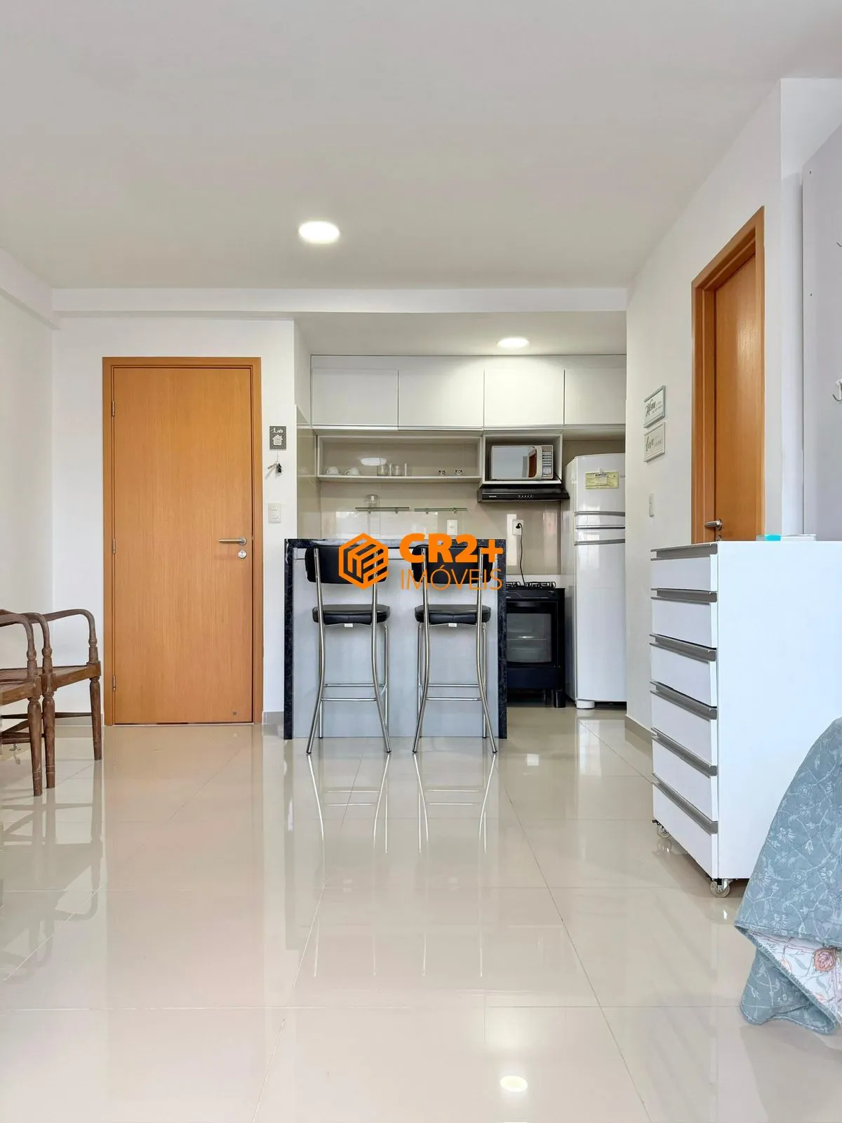 Imagem Vendo Flat semi mobiliado no espinheiro.