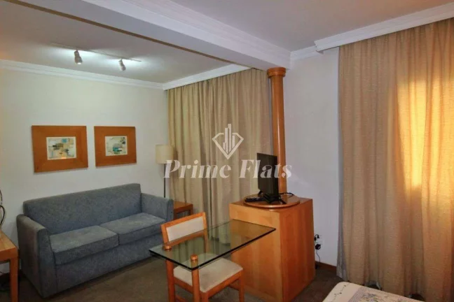 Imagem Flat disponível para venda no Quality Suites Oscar Freire em Pinheiros, com de 32m², 1 dormitório e 1 vaga