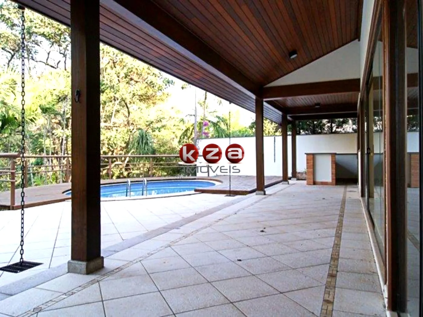 Imagem Luxuosa Casa em Condomínio à Venda em Campinas-SP, Condomínio Residencial Colina, Barão Geraldo, 4 Suítes, 3 Salas, 4 Vagas, 576m².