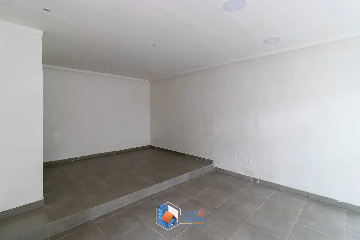 Imagem Casa para venda em Indianópolis com 2 quartos, 140m²