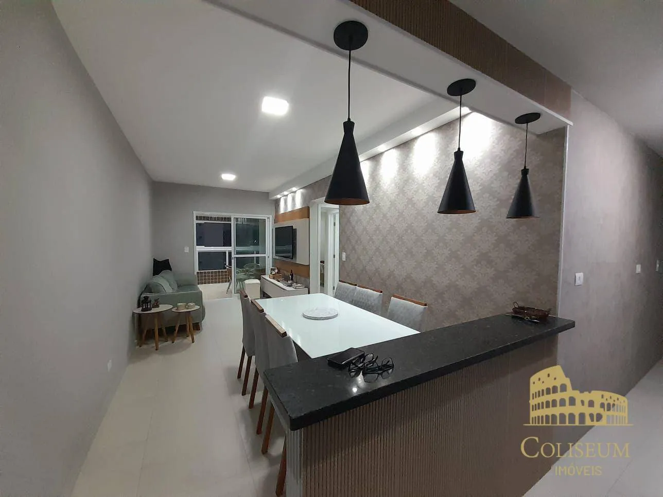 Imagem Apartamento com 2 dormitórios à venda, 74 m² por R$ 760.000,00 - Canto do Forte - Praia Grande/SP