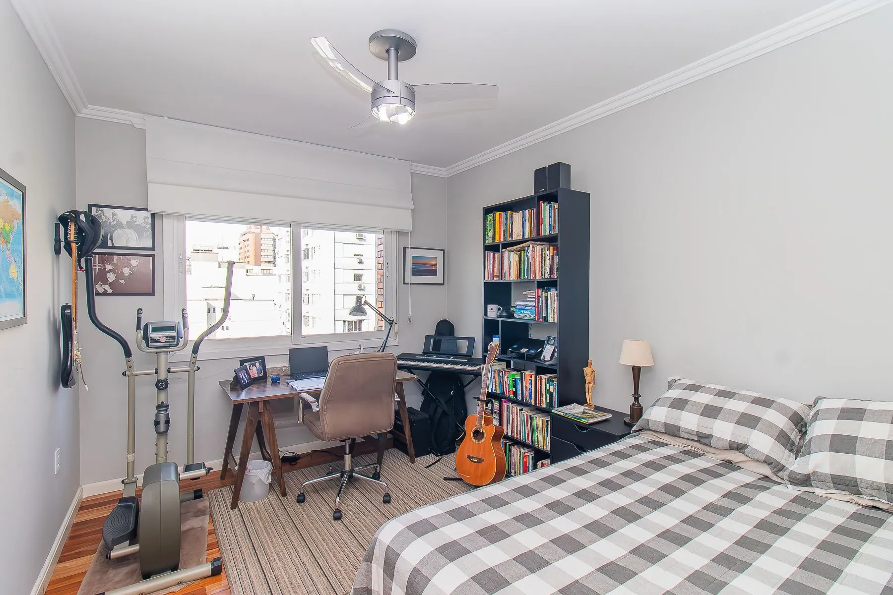 Imagem Cobertura Duplex, 4 D - 1 suíte - 1 vaga - 247,31 m² - Moinhos de Vento