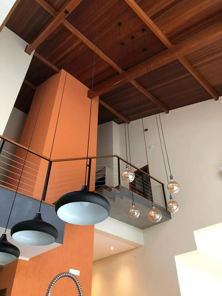 Imagem LINDA CASA CONDOMÍNIO CASTANHEIRA!! 370M²