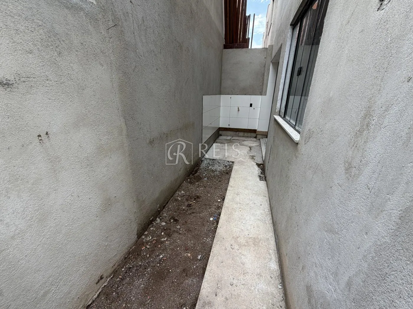 Imagem Casa para Venda em Rio das Ostras, Chácara Mariléa, 3 dormitórios, 2 suítes, 3 banheiros, 1 vaga