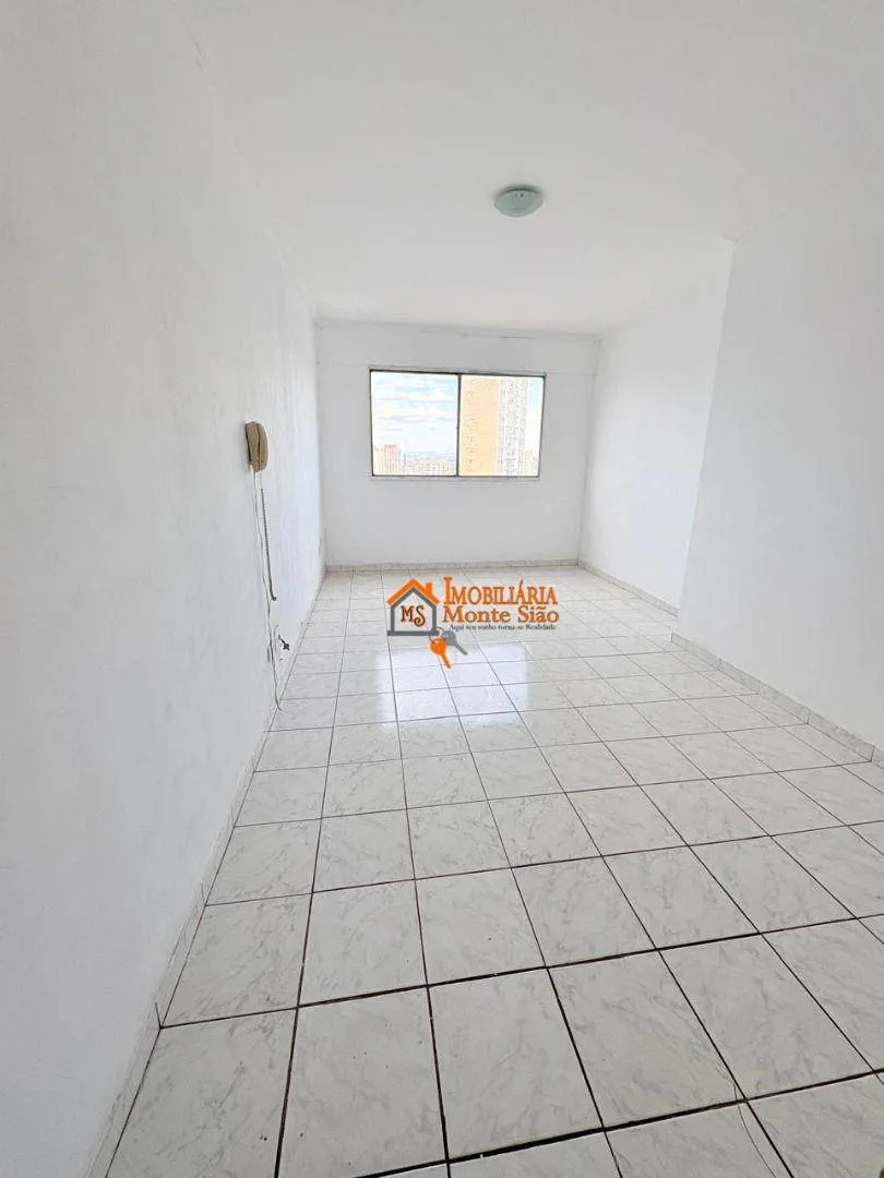Imagem Kitnet com 1 dormitório à venda, 24 m² por R$ 190.000,00 - Centro - Guarulhos/SP